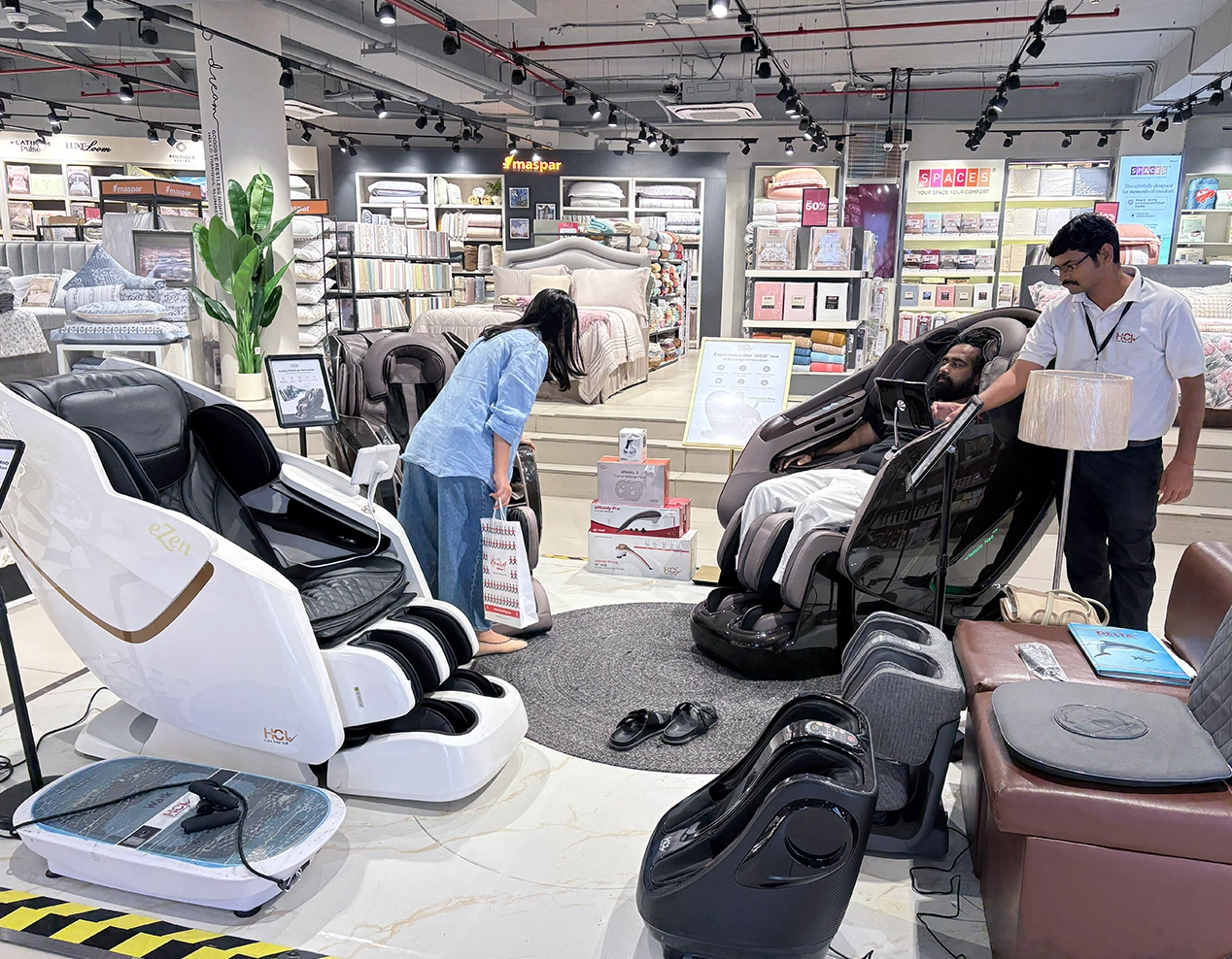 Delhi showroom gallery